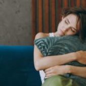 Kako razlikovati tugu od depresije?